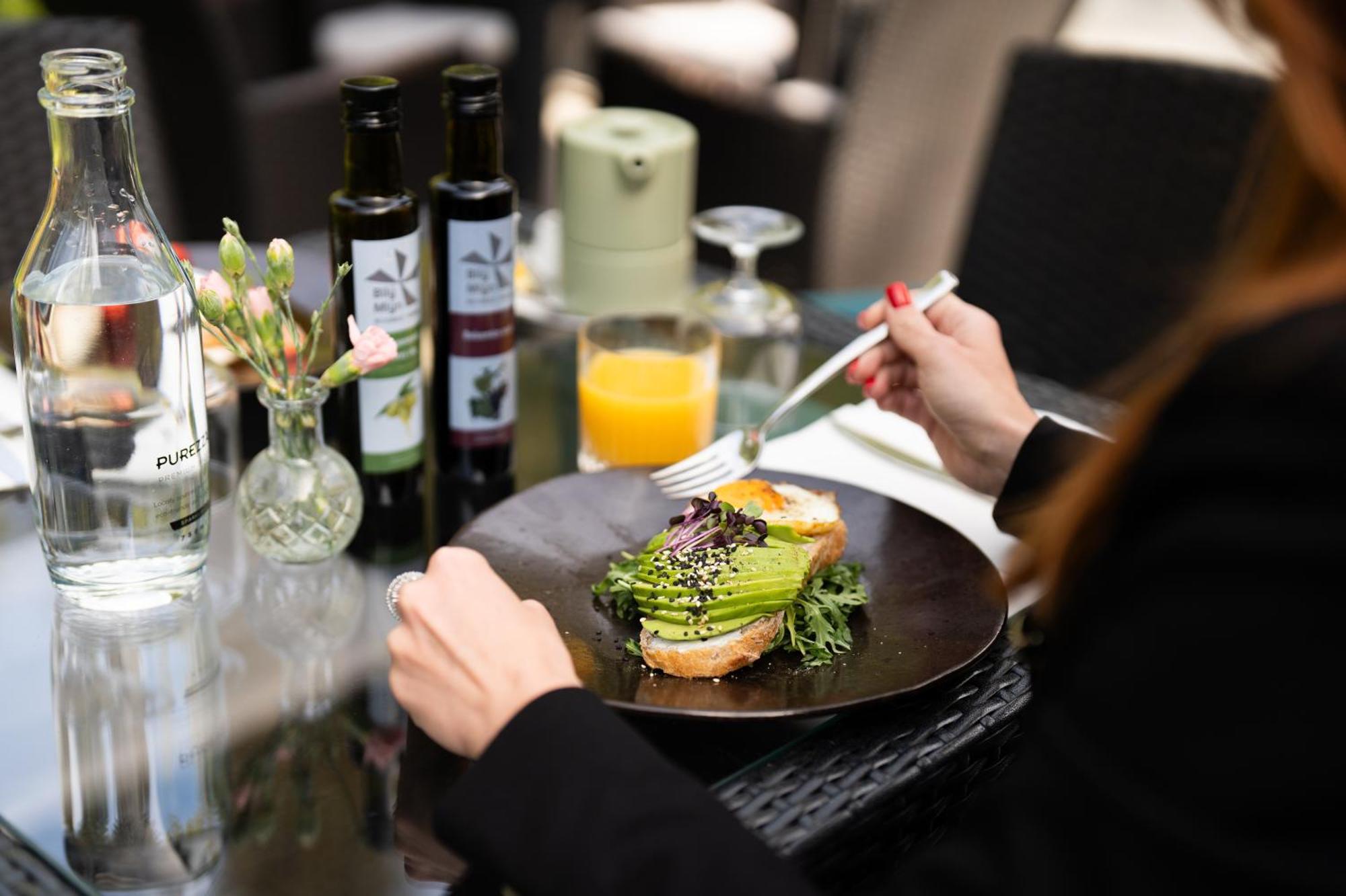 Penzion A Restaurace Bily Mlyn Liberec Dış mekan fotoğraf
